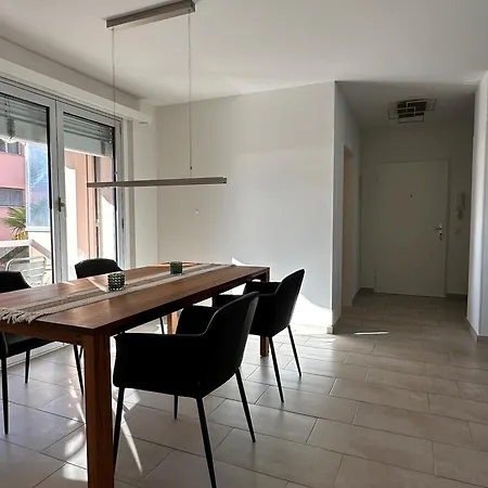 Residenza Arazzo Apartment Minusio